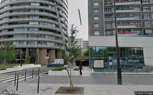 Façade : 127 avenue d'Italie, Paris