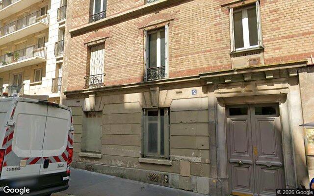 Façade : 2 rue Edmond Gondinet, Paris
