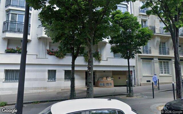 Façade : 8 avenue de la Soeur Rosalie, Paris