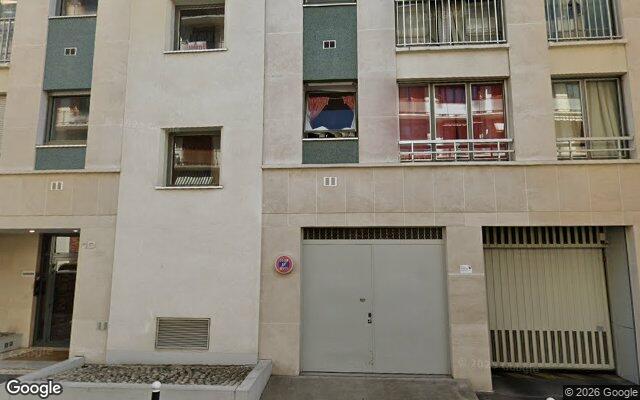 Façade : 10 rue Franquet, Paris