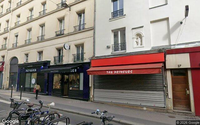 Façade : 227 rue de Charenton, Paris