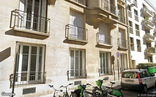 Façade : 3 -5 R Alain Chartier, Paris