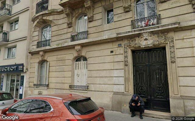 Façade : 15 boulevard Exelmans, Paris