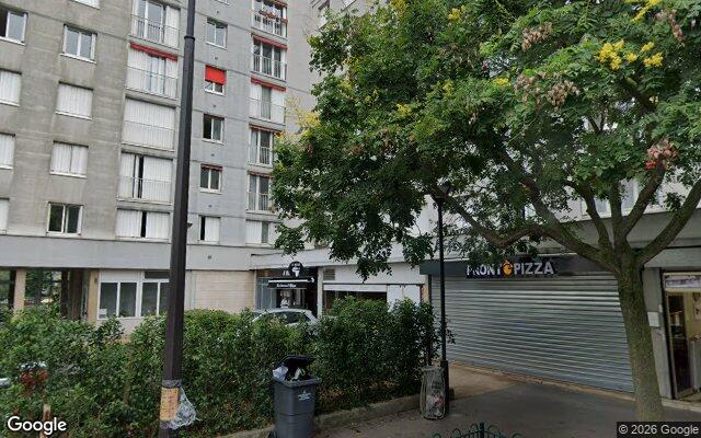 Façade : 6 place Maurice de Fontenay, Paris