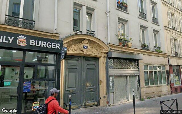 Façade : 152 rue de Charenton, Paris