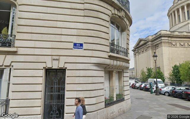 Façade : 1 place du Panthéon, Paris