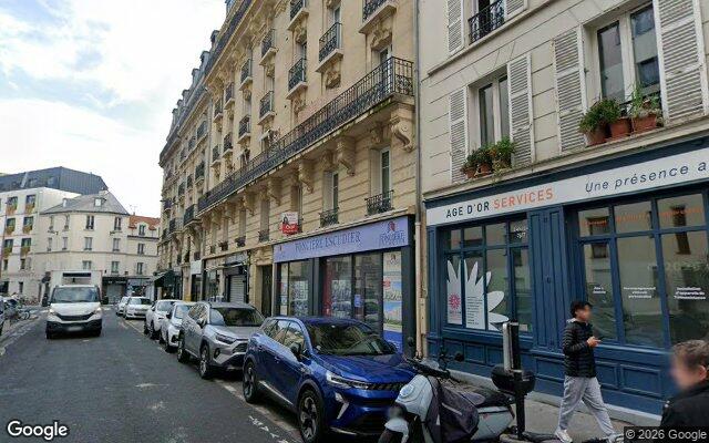 Façade : 11 rue de l'Amiral Roussin, Paris