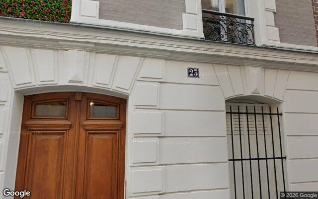 Façade : 23 rue de l'Avre, Paris