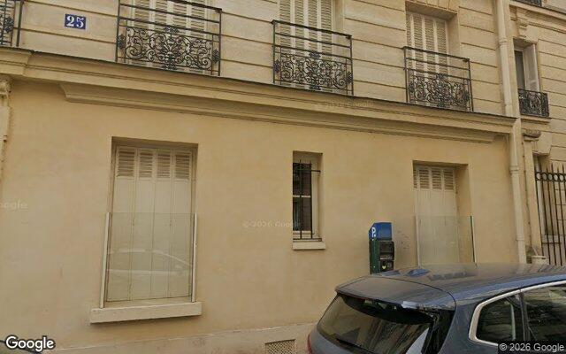 Façade : 25 rue Pierre Guérin, Paris