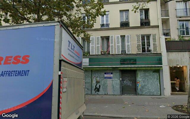 Façade : 243 rue du Faubourg Saint-Antoine, Paris