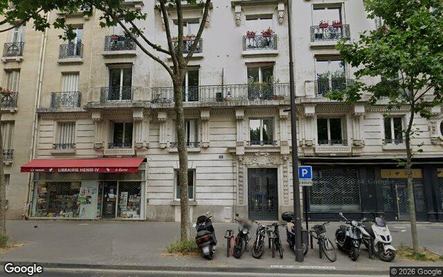 Façade : 15 boulevard Henri IV, Paris