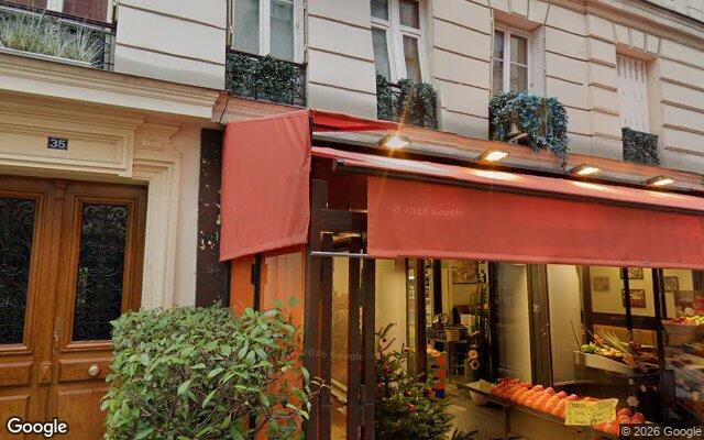 Façade : 35 rue de l'Annonciation, Paris
