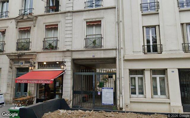 Façade : 40B rue Fabert, Paris