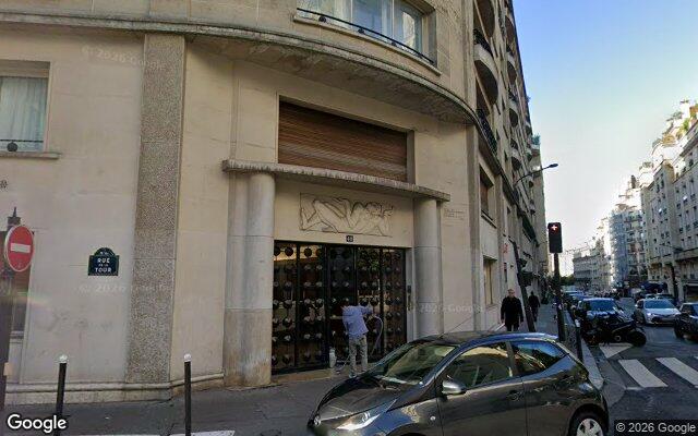 Façade : 49 avenue Paul Doumer, Paris