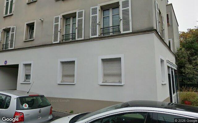 Façade : 128 rue de Bagnolet, Paris