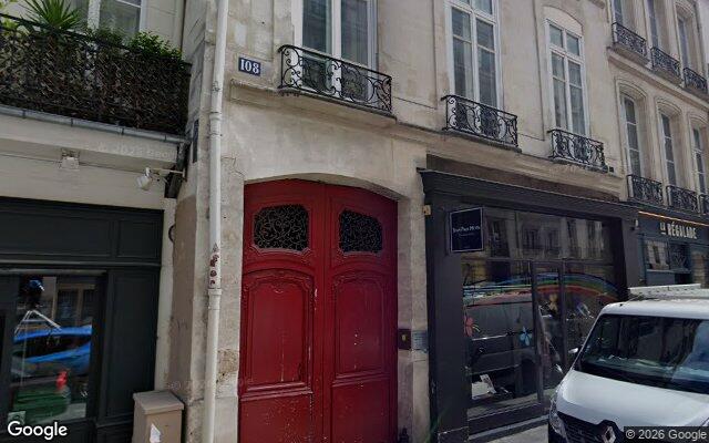 Façade : 108 rue Saint-Honoré, Paris