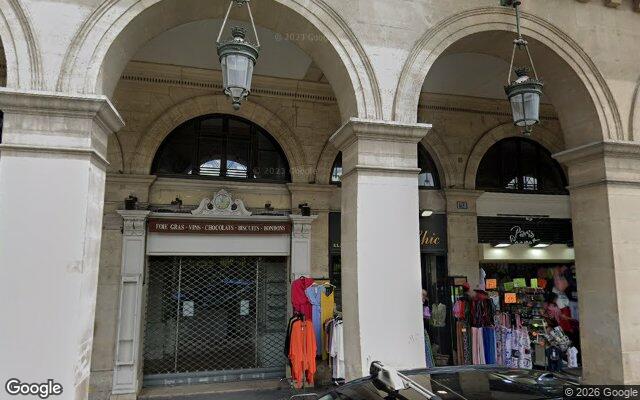 Façade : 198 -200 R de Rivoli, Paris