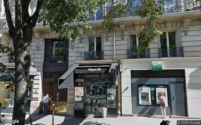 Façade : 43 avenue de la République, Paris
