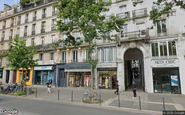 Façade : 119 boulevard de Sébastopol, Paris