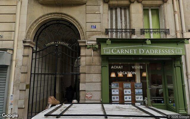 Façade : 37 rue de Chaillot, Paris