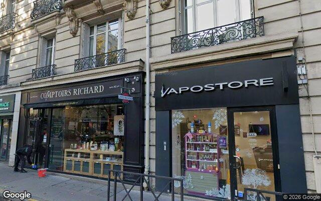 Façade : 143 rue de la Pompe, Paris