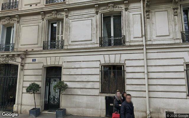 Façade : 51 avenue Marceau, Paris