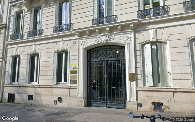 Façade : 63 avenue Marceau, Paris