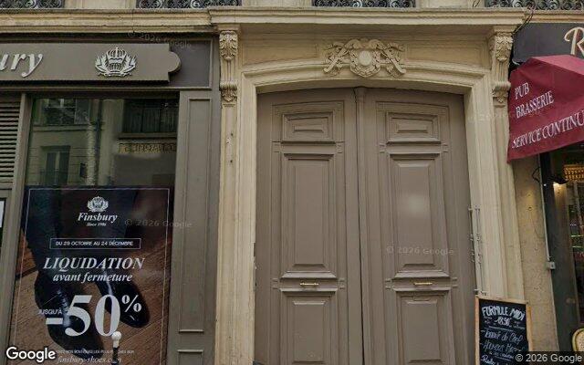 Façade : 19 rue du Colisée, Paris