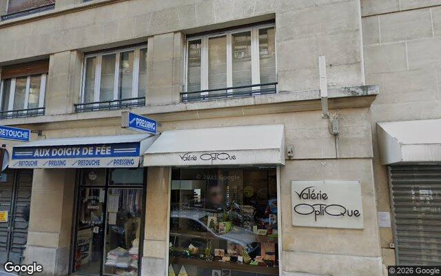 Façade : 17 rue Duret, Paris