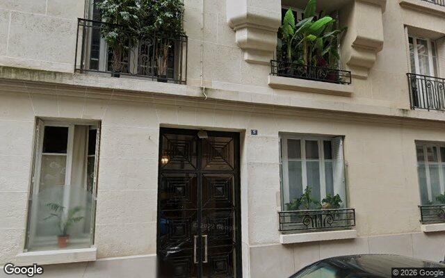Façade : 5 rue Chalgrin, Paris