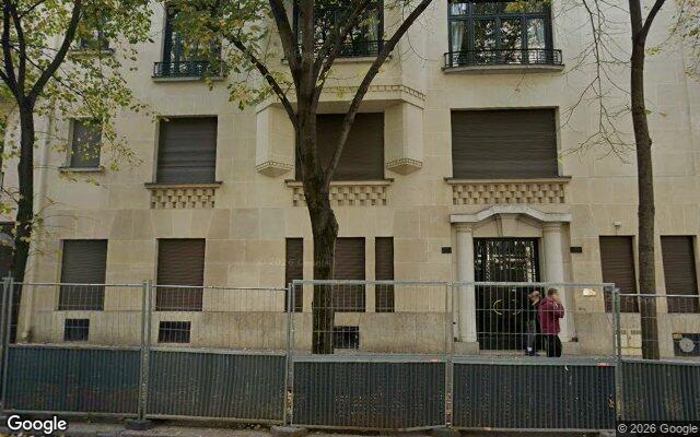 Façade : 131 avenue de Malakoff, Paris