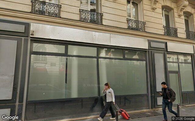 Façade : 67 rue Saint-Lazare, Paris