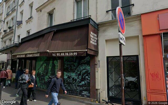Façade : 4 rue des Martyrs, Paris