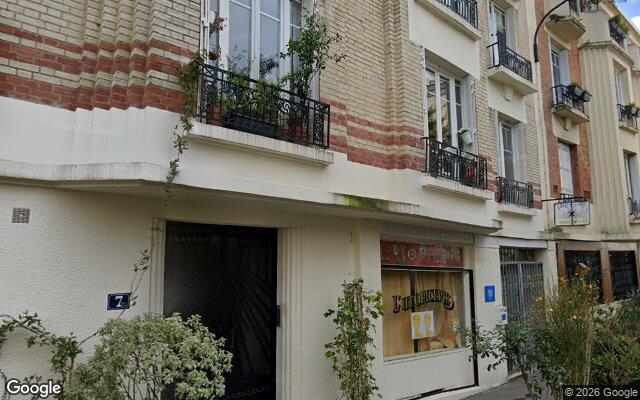 Façade : 7 rue Rémy de Gourmont, Paris