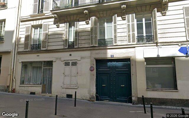 Façade : 6 rue d'Abbeville, Paris
