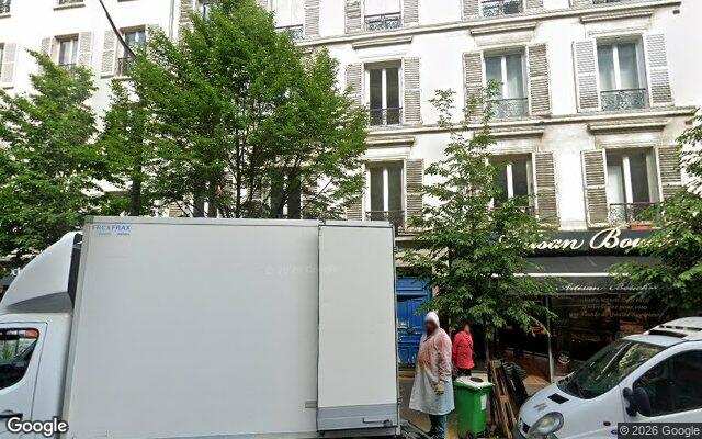 Façade : 205 rue du Faubourg Saint-Martin, Paris