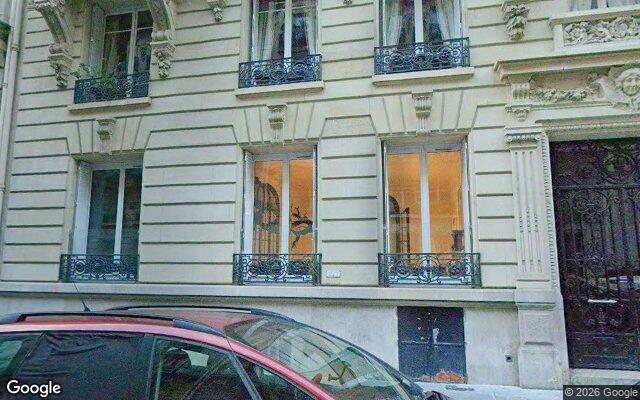 Façade : 10 rue Théodore de Banville, Paris