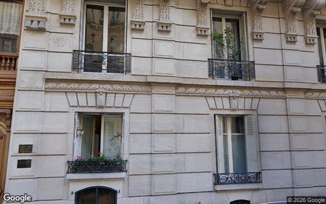 Façade : 8 rue de Florence, Paris