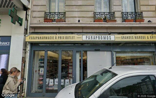 Façade : 68 boulevard Marguerite de Rochechouart, Paris