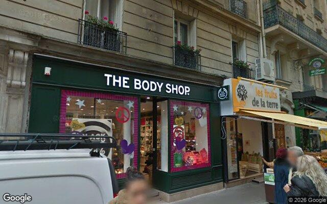 Façade : 49 rue de Lévis, Paris