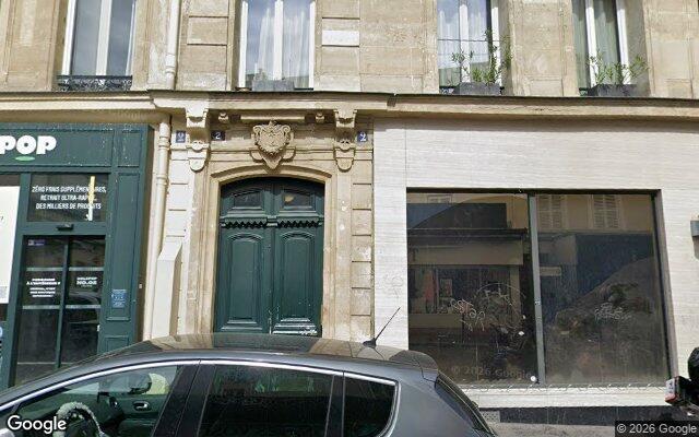 Façade : 2 rue d'Orsel, Paris