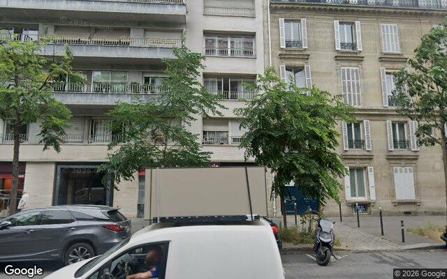 Façade : 124 avenue de Wagram, Paris