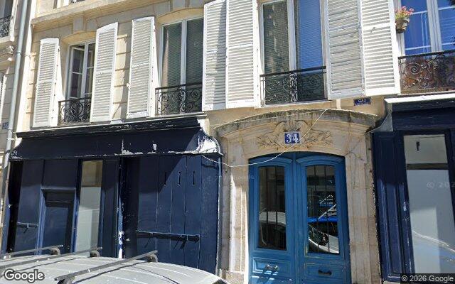 Façade : 34 rue Véron, Paris
