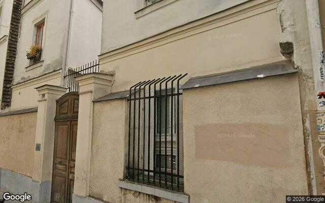Façade : 43 rue des 3 Freres, Paris