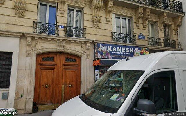 Façade : 17 rue Lemercier, Paris
