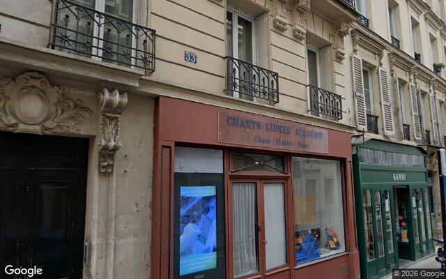 Façade : 33 rue la Condamine, Paris