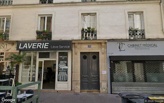 Façade : 99 rue de Tocqueville, Paris