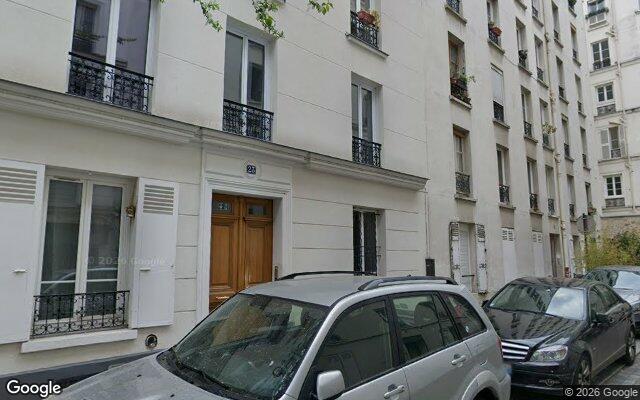 Façade : 23 rue Clairaut, Paris