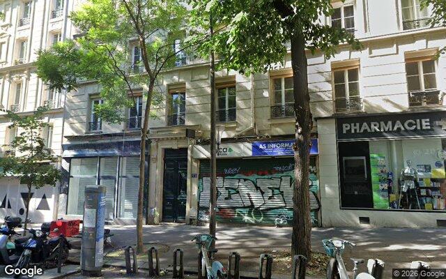 Façade : 23 rue Custine, Paris