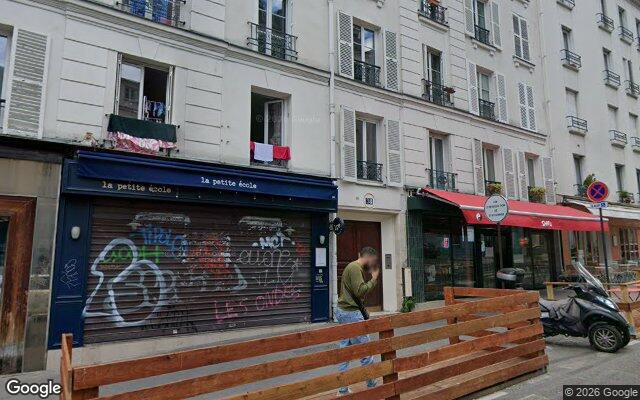 Façade : 38 rue Ramey, Paris